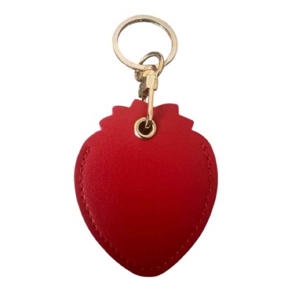 Bag Charm - Strawberry Keychain Cover for Apple Air Tag Tracker. New. - Picture 2 of 4